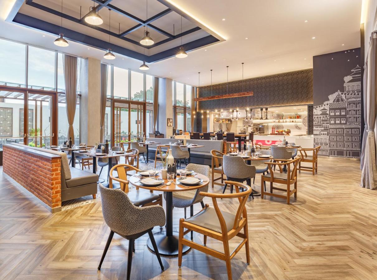 מלון Hyatt Centric Soalteemode קטמנדו מראה חיצוני תמונה