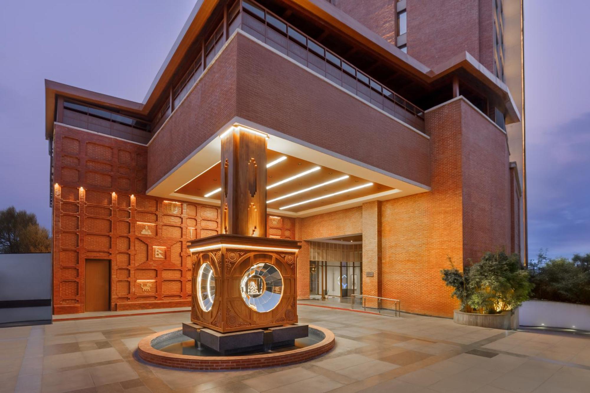 מלון Hyatt Centric Soalteemode קטמנדו מראה חיצוני תמונה